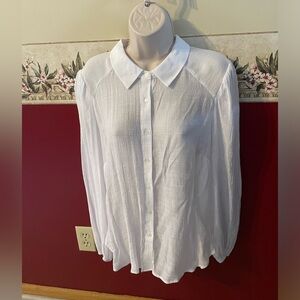 Chic White Button-Down Shirt